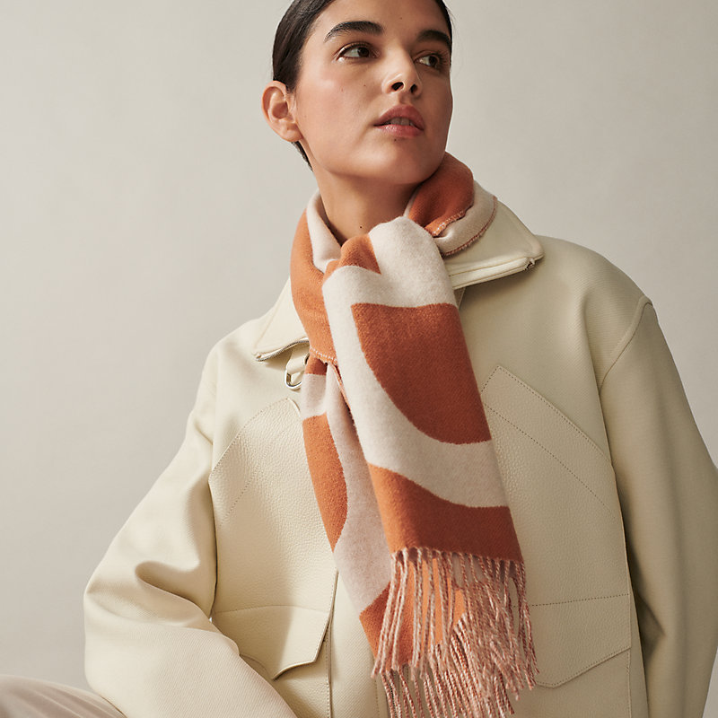 Casaque Grand Mors scarf | Hermès Finland